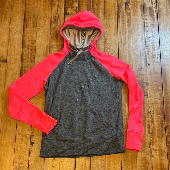 Nike Tops - Nike hoodie sweatshirt Gray pink medium women therma fit